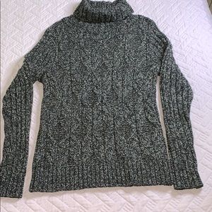 Express black and white turtle neck